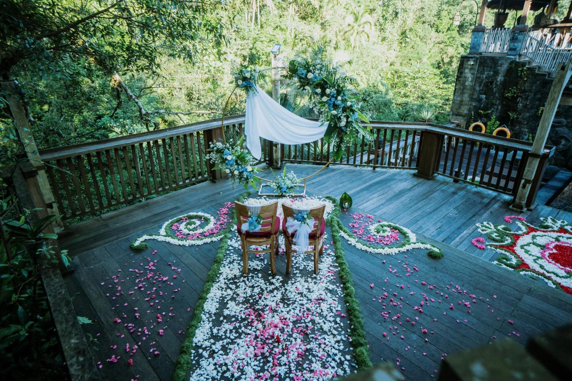 Kawi Resort A Pramana Experience Тегалаланг Екстериор снимка